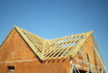 Charpente Traditionnelle ou Moderne : Solutions Sur-Mesure